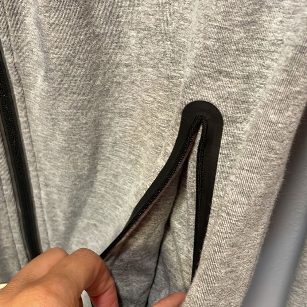 Tesla Woman’s grey zip up sweatshirt - Picture 6 of 15